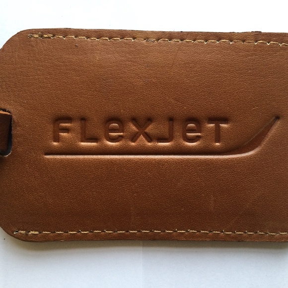 Flexjet Leather Luggage Tag - Picture 2 of 4